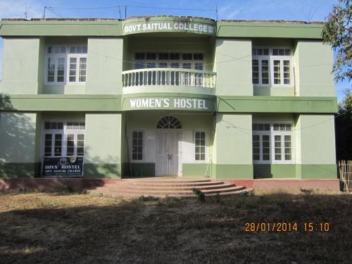 Womens-Hostel